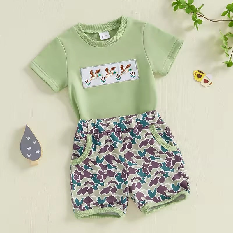 Embroidered Multi Duck Print 2-Piece Short Set